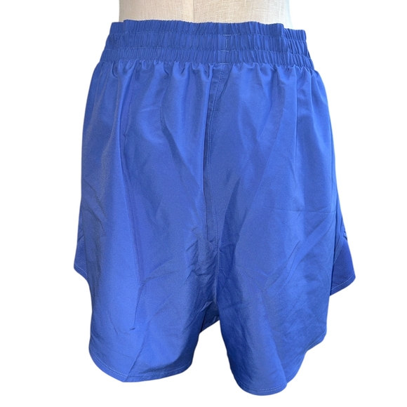 Under ArmourWomen's UA Fly By 3" Shorts - Picture 2 of 10